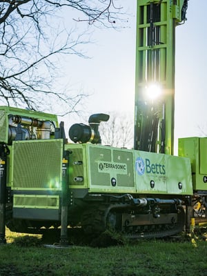 sonic drill rig